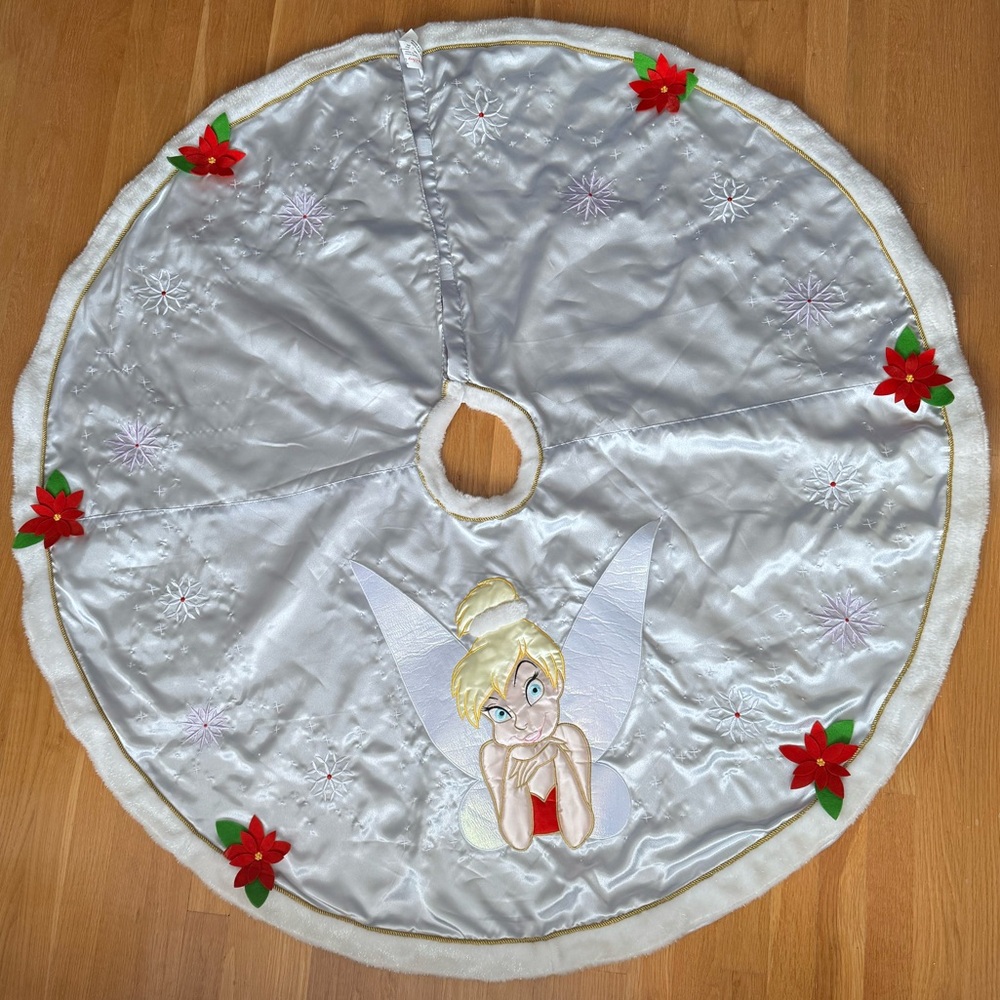 DISNEY Tinkerbell Tree Skirt